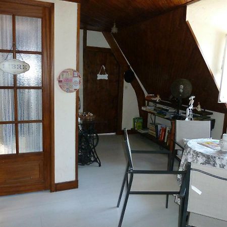 Les Alicourts Guest House Annebault Ngoại thất bức ảnh